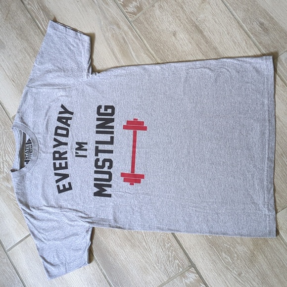 State Fitness Lifting Short Sleeve Graphic Tee Long Length size Medium - Picture 1 of 6